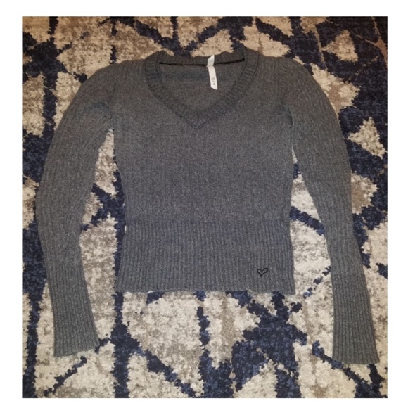 Sweater medium - Picture 1 of 4